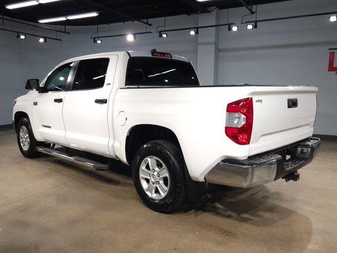 Used 2021 Toyota Tundra SR5 w/ SR5 Leather Package RWD image 5