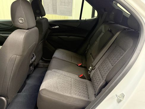 Certified 2024 Chevrolet Equinox LT FWD image 18