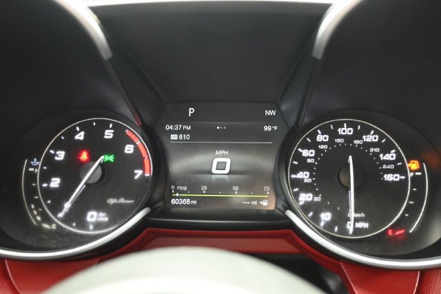 Used 2019 Alfa Romeo Giulia Ti RWD image 17