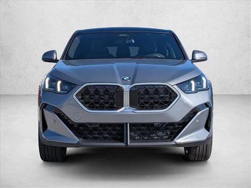 New 2026 BMW X2 xDrive28i w/ Technology Package image 6