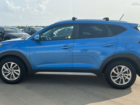 Used 2017 Hyundai Tucson SE w/ SE Popular Package 02 FWD image 9