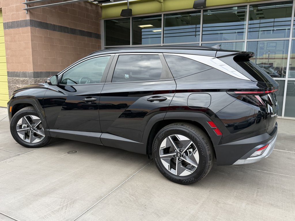 Used 2025 Hyundai Tucson SEL FWD image 5