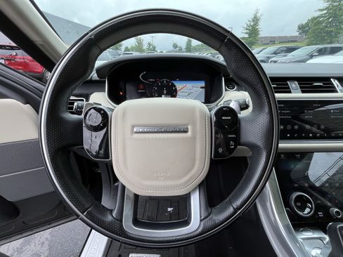 Used 2022 Land Rover Range Rover Sport HSE Silver Edition AWD/4WD image 18