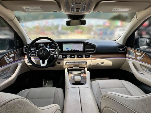 Used 2022 Mercedes-Benz GLE 450 4MATIC w/ Premium Package image 23