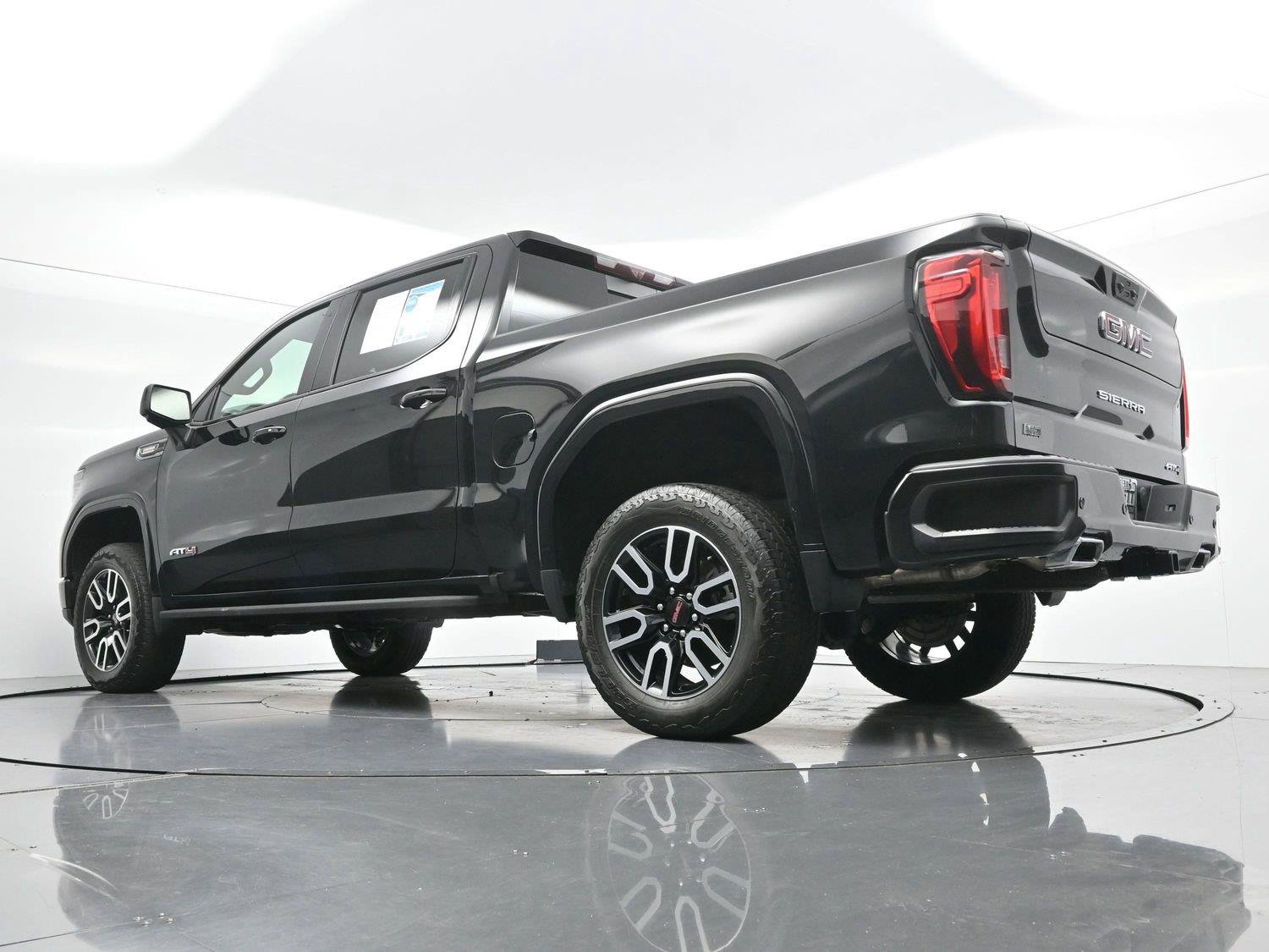 Used 2026 GMC Sierra 1500 AT4 w/ AT4 Premium Package AWD/4WD image 50