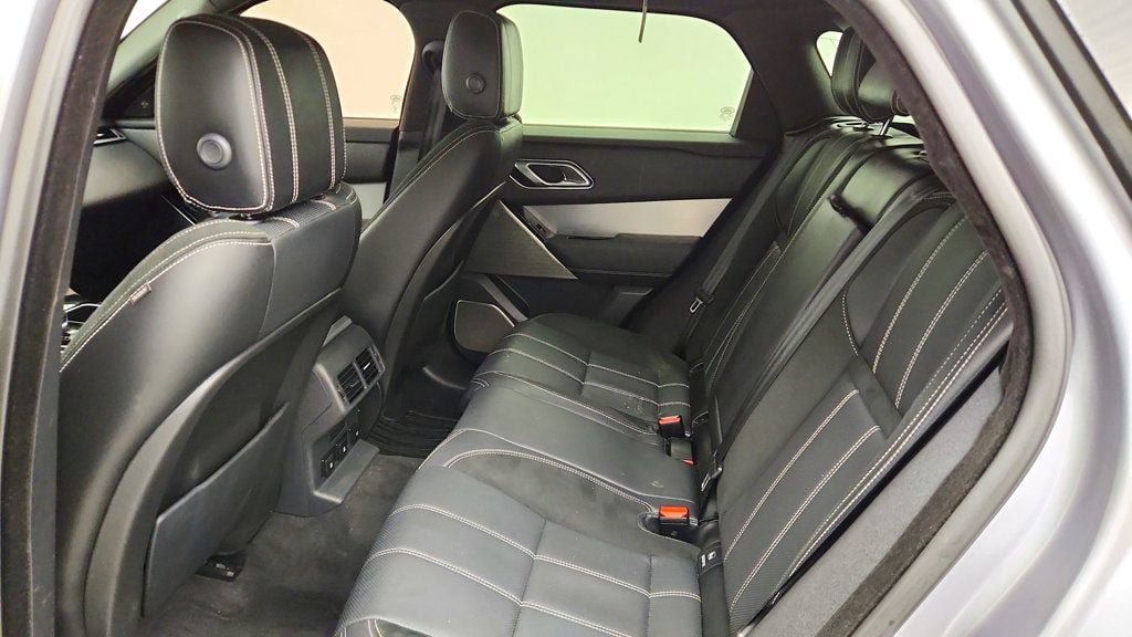 Used 2021 Land Rover Range Rover Velar R-Dynamic S AWD/4WD image 23