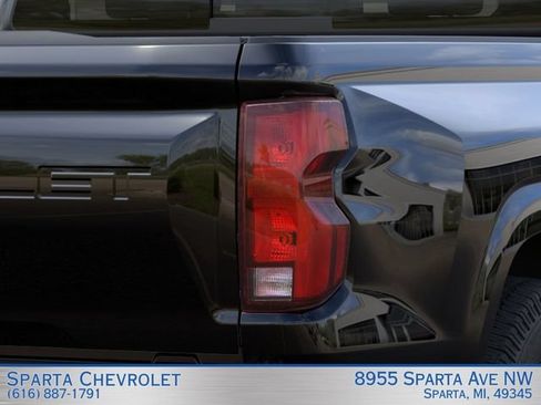 New 2026 Chevrolet Colorado LT w/ LT Convenience Package AWD/4WD image 11
