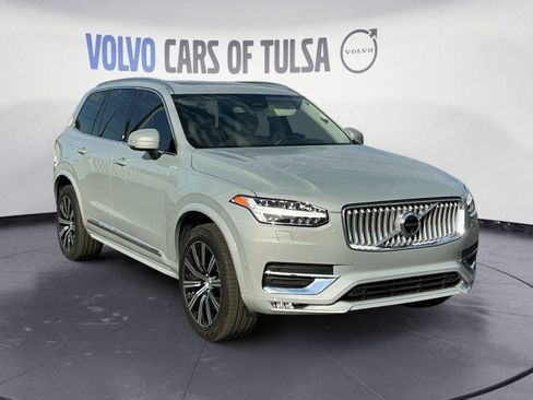 Used 2025 Volvo XC90 B6 Plus w/ Protection Package Premier AWD/4WD image 7