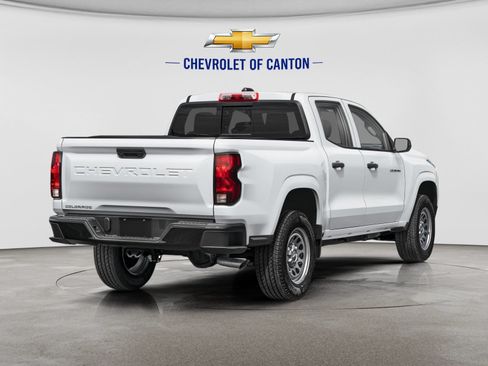 New 2026 Chevrolet Colorado Trail Boss w/ LPO, Bronce Accent Package AWD/4WD image 2