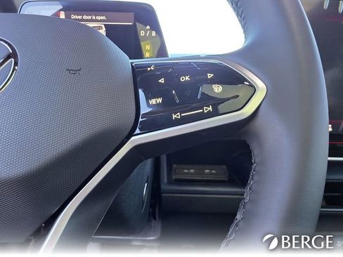 New 2025 Volkswagen ID. Buzz Pro S Plus image 24