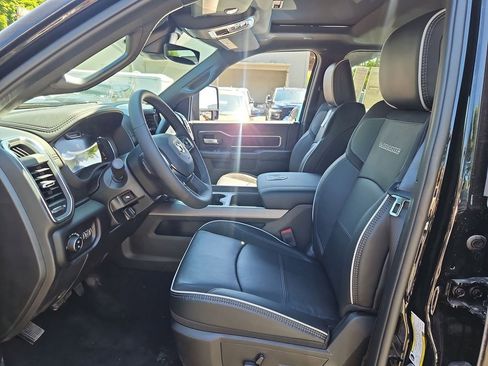 New 2026 RAM 2500 Laramie w/ Night Edition AWD/4WD image 12