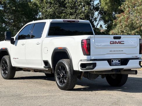 Used 2025 GMC Sierra 2500 AT4 AWD/4WD image 6