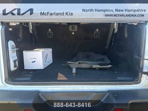 Used 2018 Jeep Wrangler Unlimited Rubicon image 26