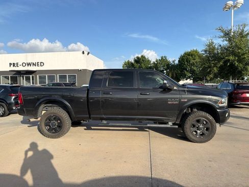 Used 2018 RAM 2500 Laramie w/ Sport Appearance Group AWD/4WD image 2