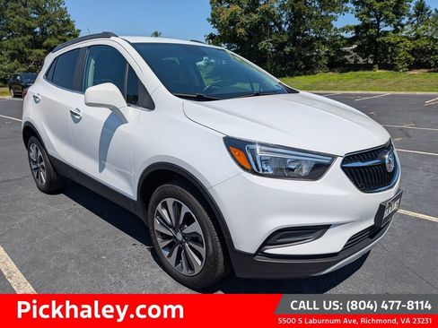 Used 2022 Buick Encore Preferred w/ Safety Package AWD/4WD image 1