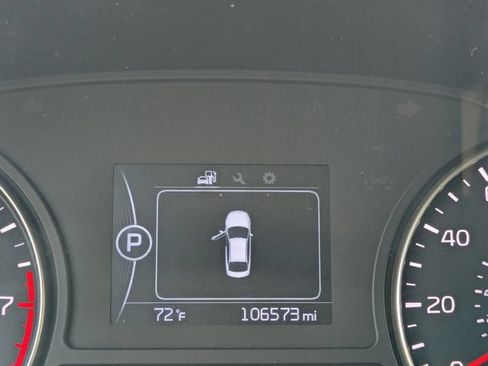 Used 2017 Kia Optima LX FWD image 23