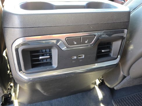 Used 2022 GMC Sierra 1500 Denali Ultimate image 15