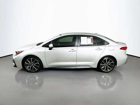 Used 2022 Toyota Corolla SE FWD image 5