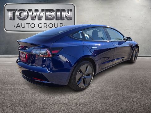 Used 2018 Tesla Model 3 Long Range image 4