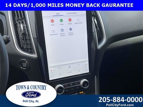 Certified 2024 Ford Edge SE w/ Black Appearance Package image 5