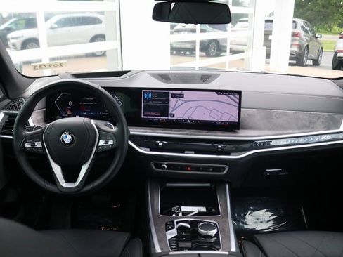 Used 2024 BMW X5 xDrive40i image 10
