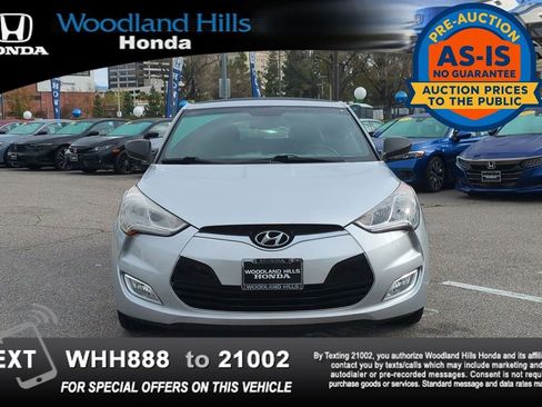 Used 2016 Hyundai Veloster w/ Option Group 02 image 2