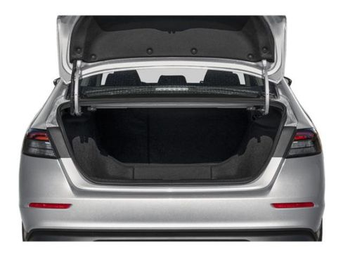 Used 2025 Honda Accord SE image 10