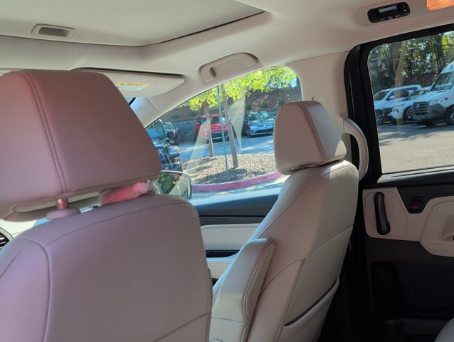 Used 2025 Honda Odyssey EX-L image 15