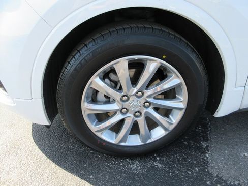 Used 2020 Buick Envision Essence FWD image 14