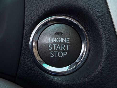 Used 2011 Lexus RX 350 AWD w/ Premium Pkg image 19