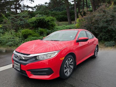 Used 2016 Honda Civic EX image 3