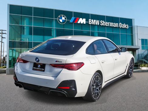 Used 2025 BMW i4 M50 w/ Premium Package AWD/4WD image 4