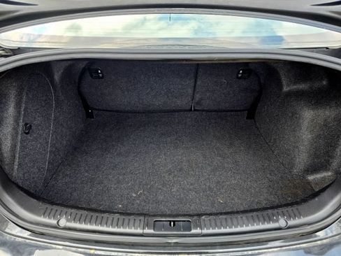 Used 2006 MAZDA MAZDA3 s FWD image 56