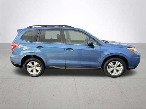 Used 2015 Subaru Forester 2.5i Limited AWD/4WD image 6