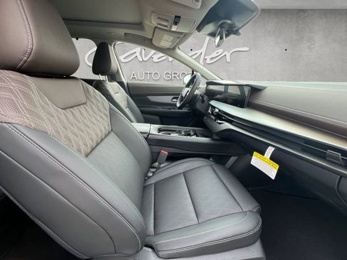 New 2026 Nissan Murano Platinum w/ Cargo Package AWD/4WD image 25