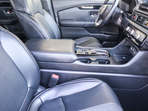 Certified 2024 Honda Pilot EX-L image 19