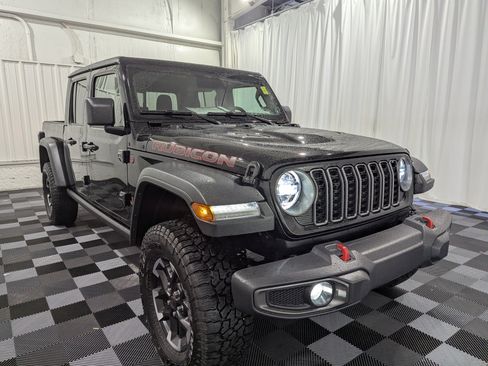Used 2026 Jeep Gladiator Rubicon AWD/4WD image 5