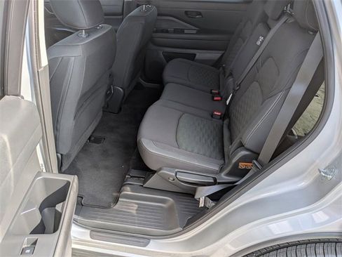 Certified 2024 Nissan Pathfinder SV image 24