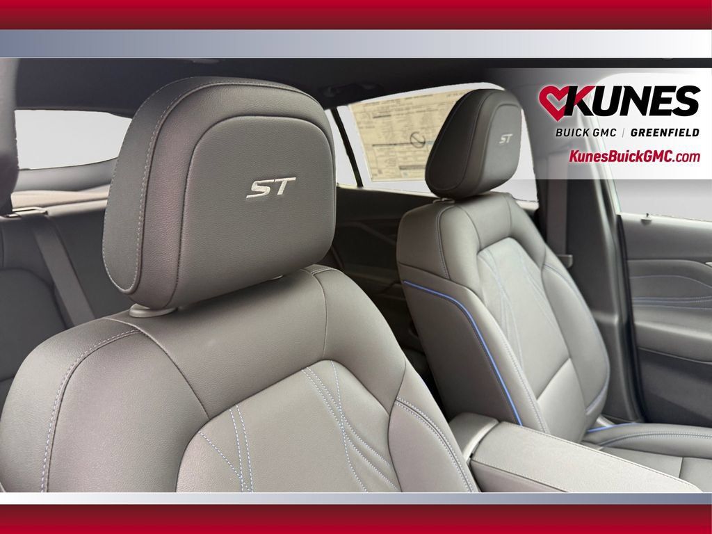 New 2026 Buick Envista Sport Touring w/ Convenience I Package FWD image 17