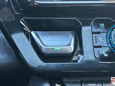 Certified 2025 GMC Sierra 3500 AT4 w/ AT4 Premium Plus Package AWD/4WD image 25