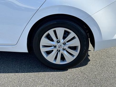 Certified 2024 Nissan Sentra S image 20