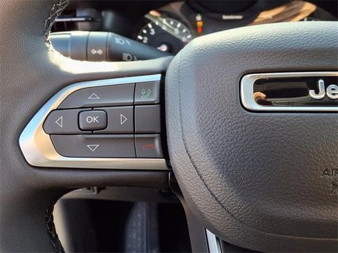 New 2026 Jeep Compass Limited image 9