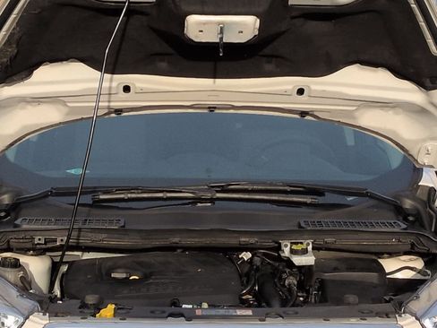 Used 2018 Ford Escape SE image 15