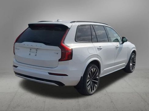 New 2026 Volvo XC90 T8 Ultra w/ Protection Package Premier image 6