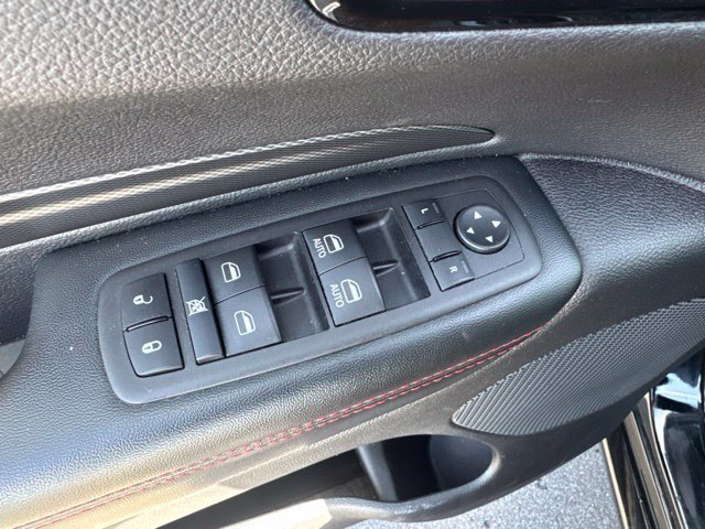 Used 2025 Dodge Durango GT AWD/4WD image 19