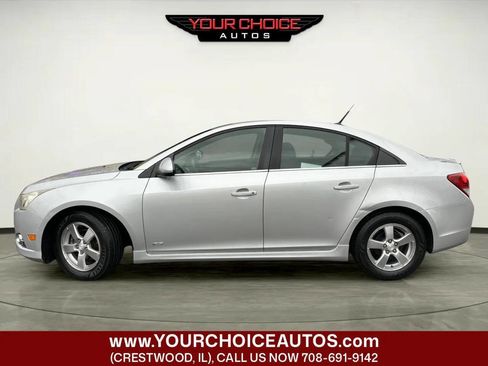 Used 2012 Chevrolet Cruze LT w/ RS Package image 2