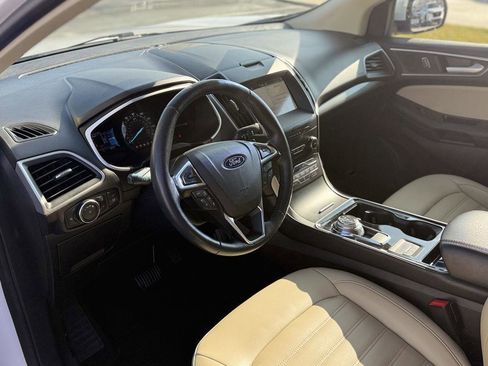 Used 2019 Ford Edge SEL w/ Equipment Group 201A image 18