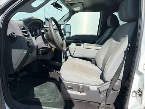 Used 2011 Ford F350 XLT w/ XLT Premium Pkg AWD/4WD image 13