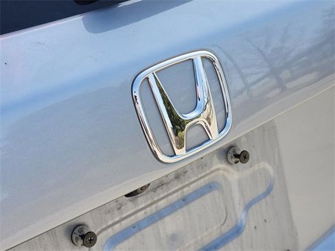 Used 2017 Honda HR-V EX-L image 12