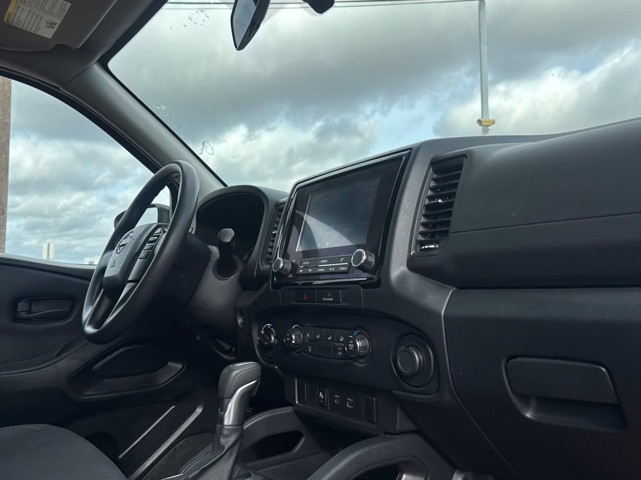 Used 2022 Nissan Frontier S w/ Technology Package AWD/4WD image 27